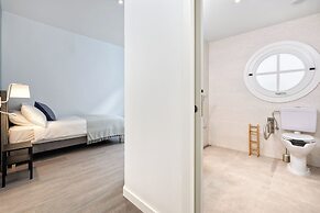 Solaga - Merced Suites