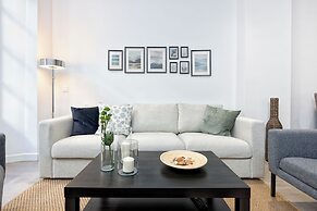 Solaga - Merced Suites