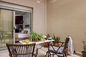 Jolly Suites