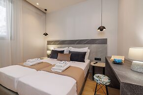 Jolly Suites