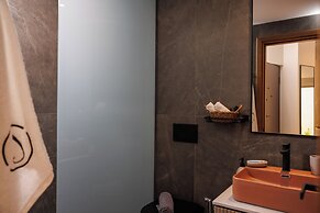 Jolly Suites