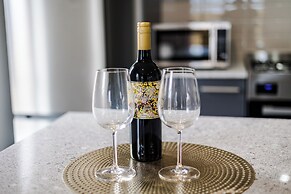 StayAU Charming 4BR Retreat Wyndham Vale