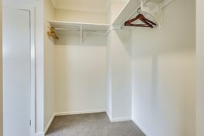 StayAU Charming 4BR Retreat Wyndham Vale