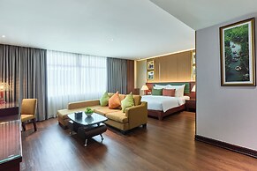 Kin Hotel Thi Sach
