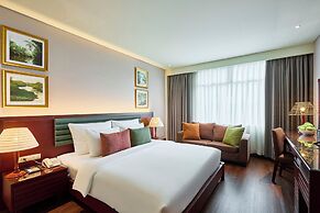 Kin Hotel Thi Sach