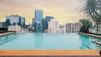 Kin Hotel Thi Sach