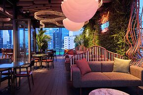 Kin Hotel Thi Sach