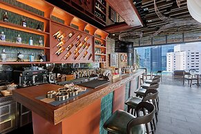 Kin Hotel Thi Sach