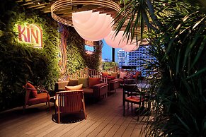 Kin Hotel Thi Sach