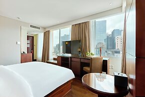 Kin Hotel Thi Sach