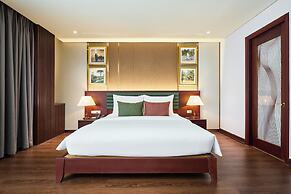 Kin Hotel Thi Sach