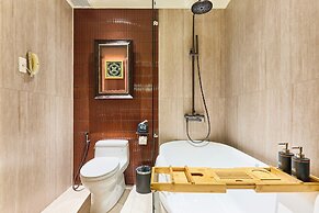 Kin Hotel Thi Sach