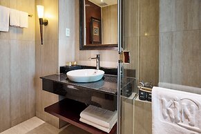 Kin Hotel Thi Sach
