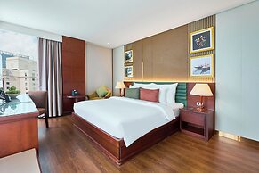 Kin Hotel Thi Sach