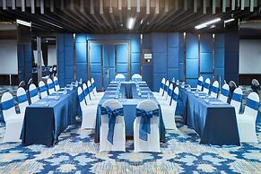 Kin Hotel Thi Sach