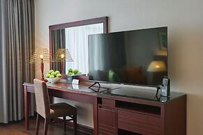 Kin Hotel Thi Sach