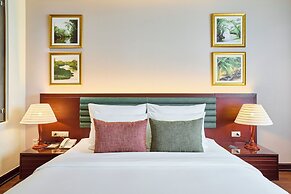 Kin Hotel Thi Sach