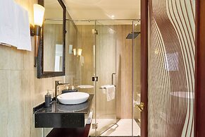 Kin Hotel Thi Sach