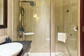 Kin Hotel Thi Sach