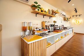 Bloom Hotel - HSR Club