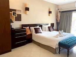 The Memory - 4 Bedrooms Beachfront Pool Villa