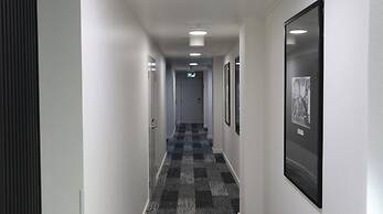 40 on Marshall Street