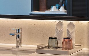 WHITE SWAN HOTEL SHANTOU