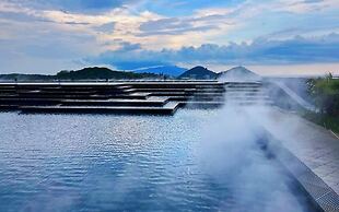 WHITE SWAN HOTEL SHANTOU