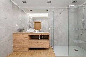 Park Apartament Mariacka by Renters