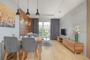 Park Apartament Mariacka by Renters