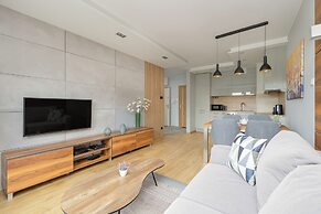 Park Apartament Mariacka by Renters