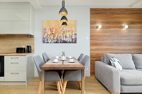 Park Apartament Mariacka by Renters
