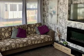Lodge - Sleeps 6 - Patio - Parking - Beach Close