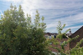 Brussels Flagey Elegant