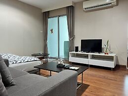Belle Rama9 Boutique Apartments