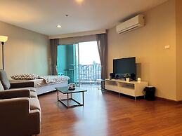 Belle Rama9 Boutique Apartments