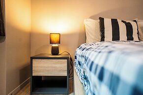 Blossom Condo Sathon-Charoenrat