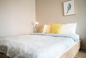 Blossom Condo Sathon-Charoenrat