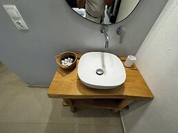 Georgias House Project East