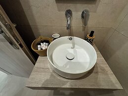 Georgias House Project South