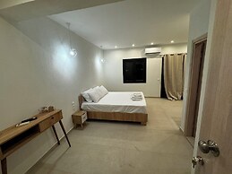 Georgias House Project West