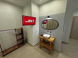 Georgias House Project West