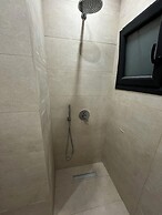 Georgias House Project West