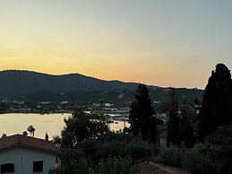 Georgias House Project West