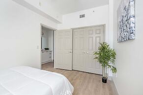 Luxury Central Apartment with Gym