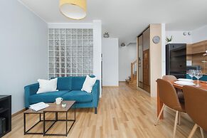 Manganowa Two-level Apartment by Renters