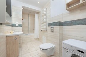 Manganowa Two-level Apartment by Renters