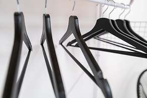 Chic Pop Apartment in Livorno