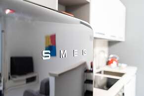 Chic Pop Apartment in Livorno