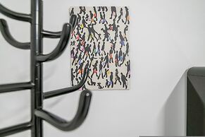 Chic Pop Apartment in Livorno